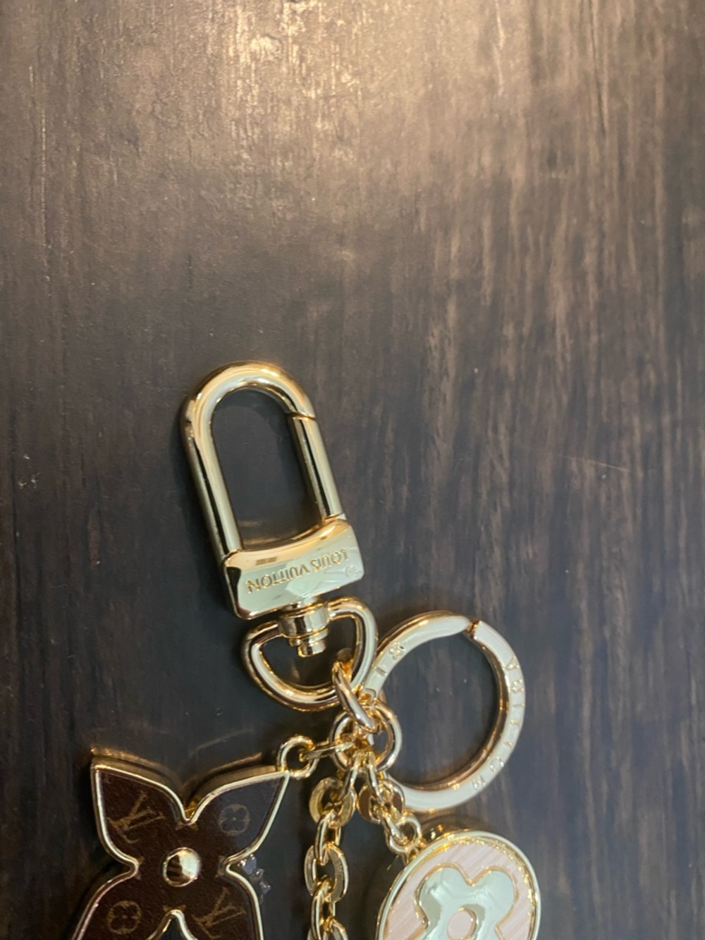 Louis Vuitton Pink & Gold Monogram LV Keychain Bag Charm - Picture 3 of 8